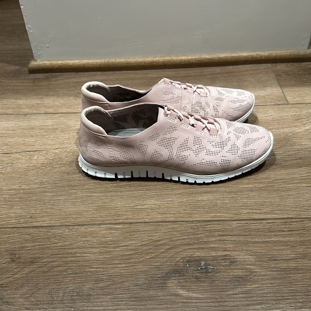 COLE HANN SHOES